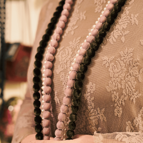 Во всех ты, Душечка, нарядах хороша…